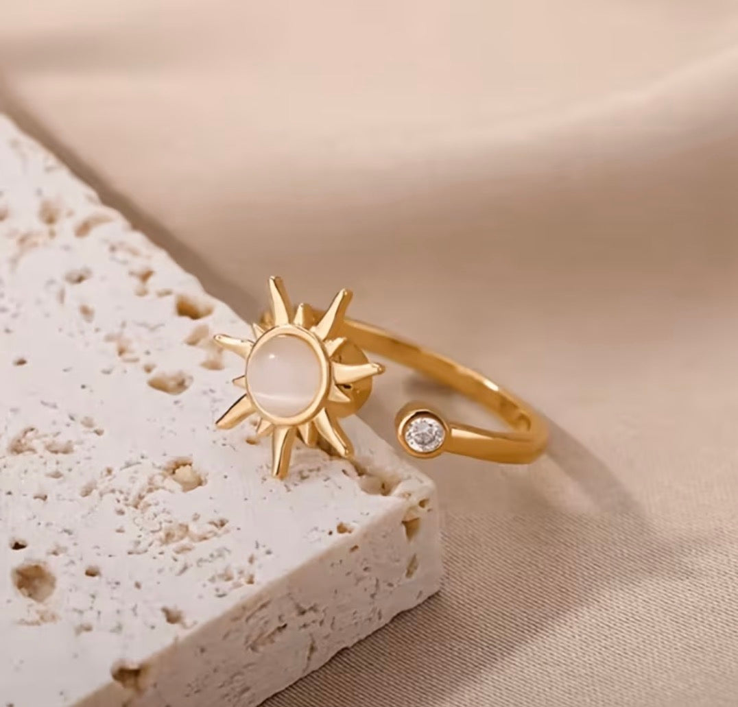 Sunday ring