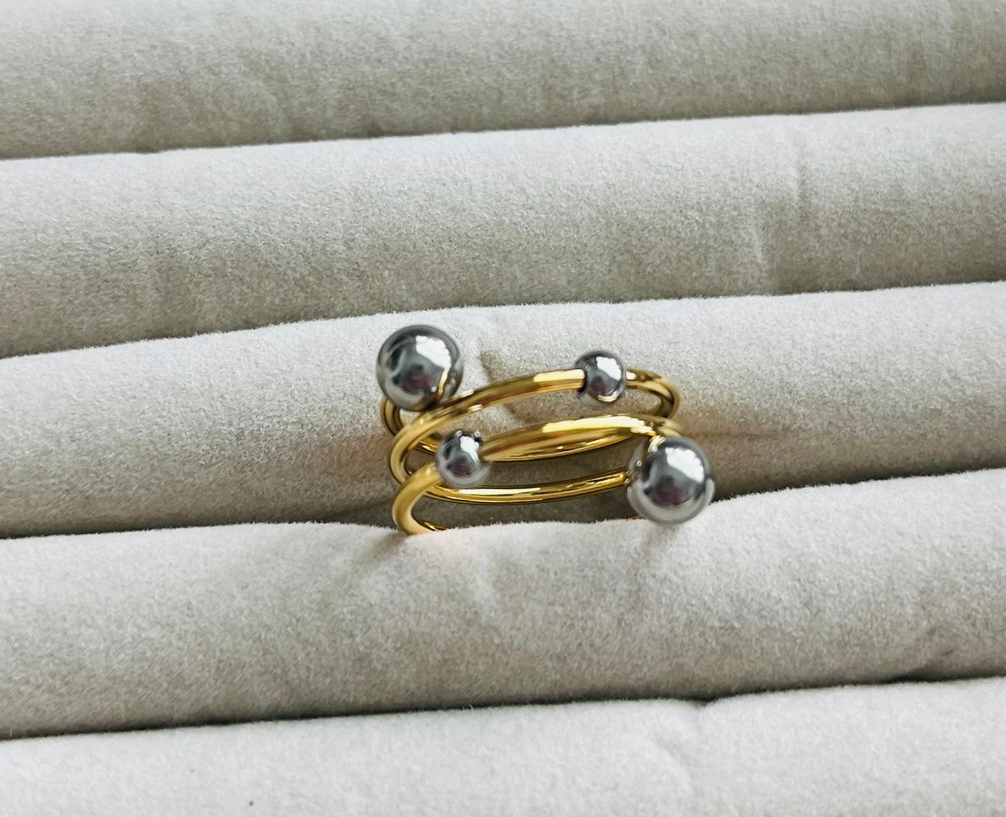Ady ring