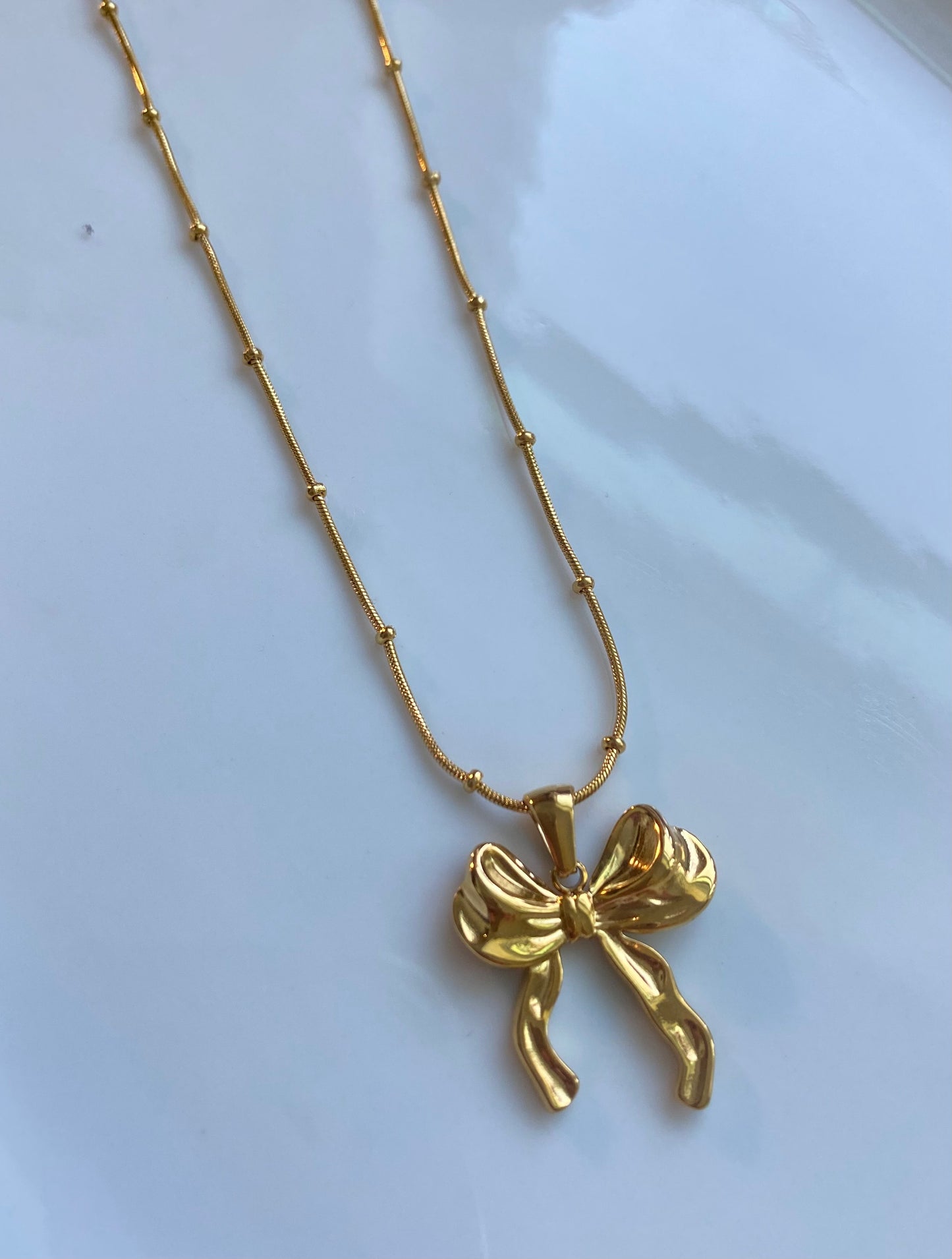 Lazo necklace