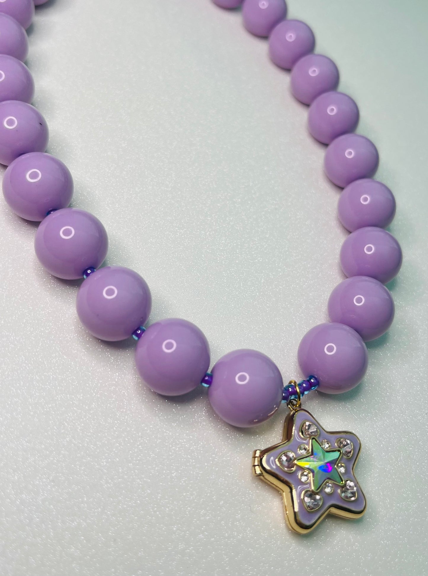 Chiklets necklace