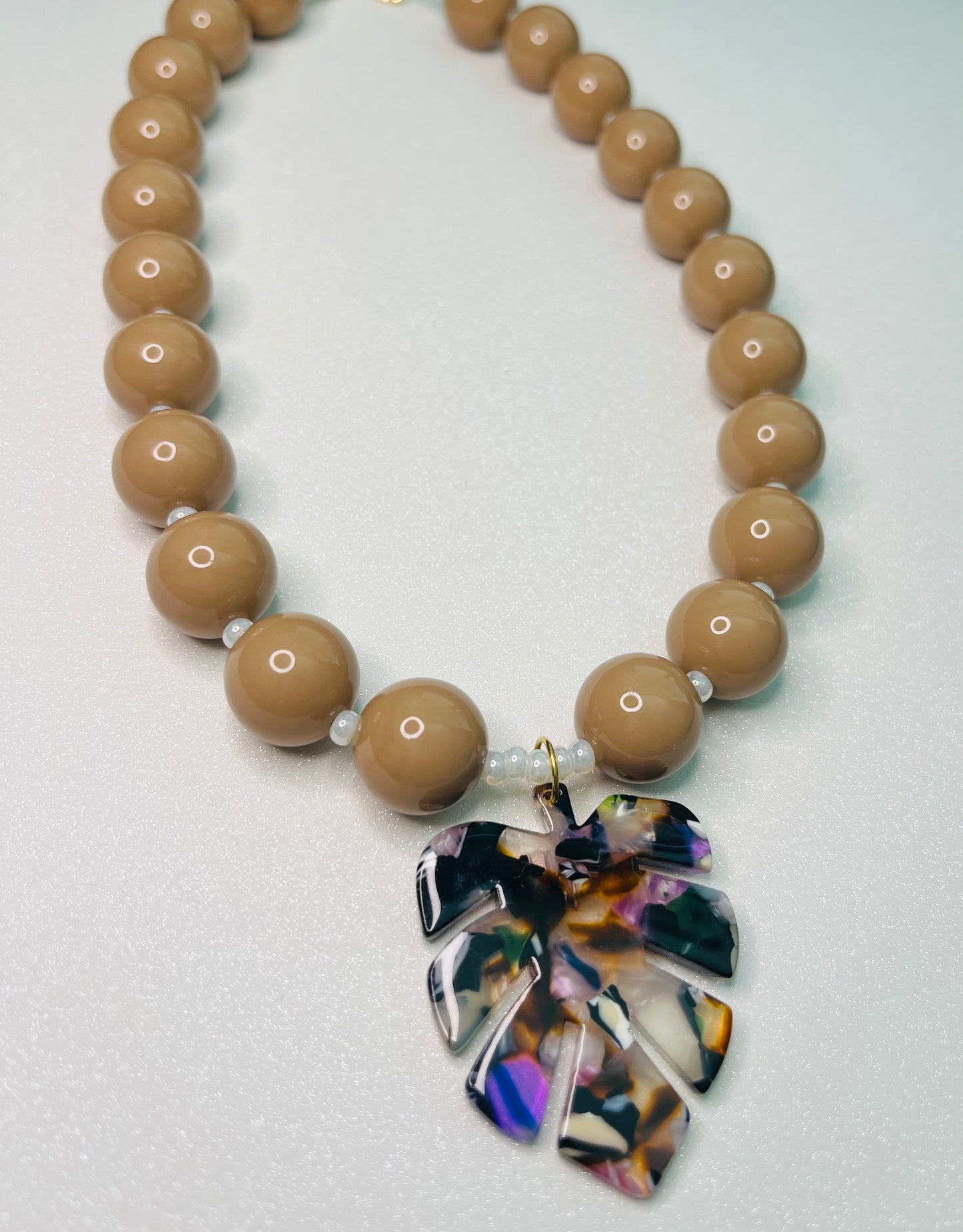 Chiklets necklace