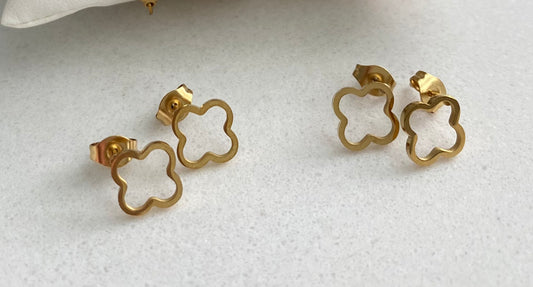 Clover gold earrings