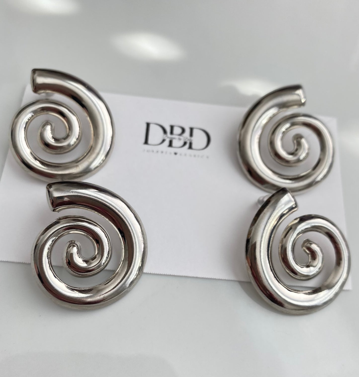 Spiral earrings