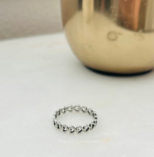 Corazoncitos ring