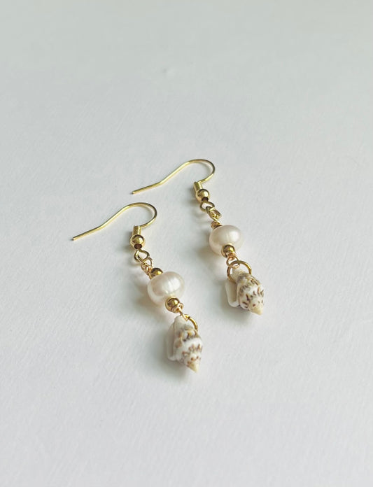 Caracoles earrings