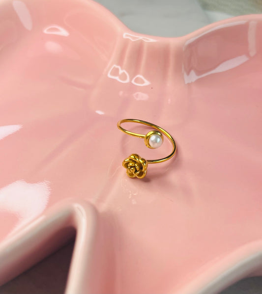 Rose Pearl ring