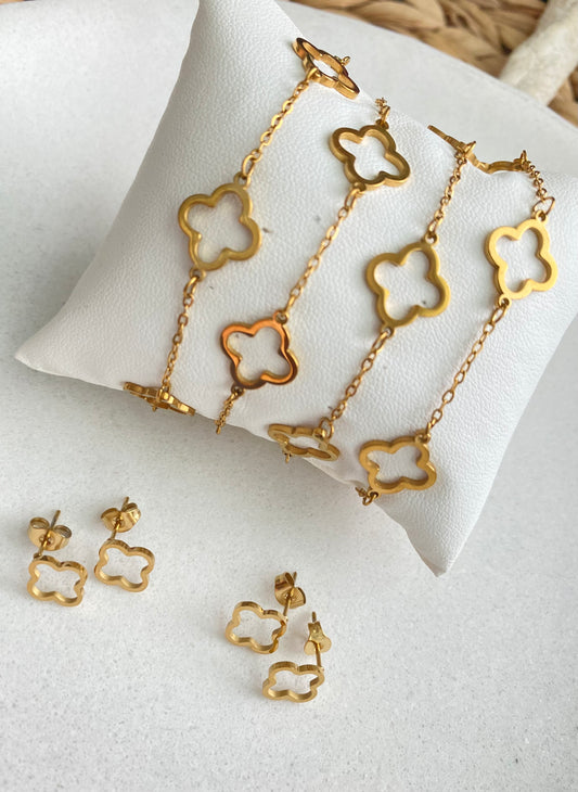 Clover gold bracelet
